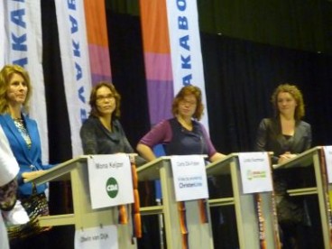 Kamerleden in debat met zaal_met Renske Leijten_20130204